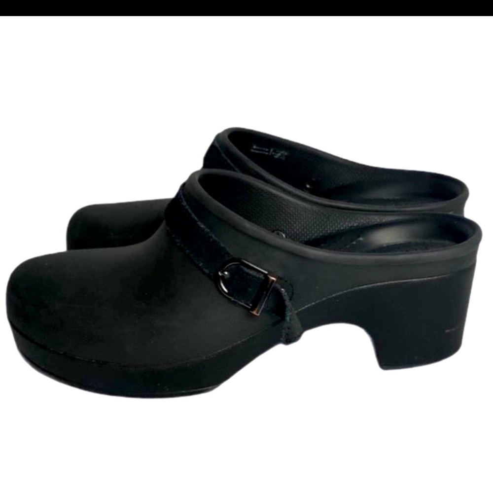Crocs SARAH clogs black sz 9 slip on heels platform casual shoes